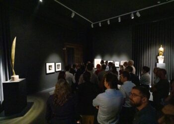 Peste 30.000 de bilete rezervate în doar 2 săptămâni de la deschiderea expoziției „Brâncuși: surse românești și perspective universale”