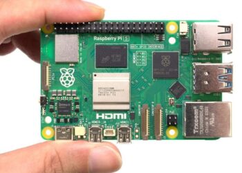 Raspberry Pi 5 a ajuns pe piață