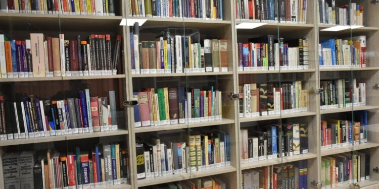 ‘’Citeşti şi câştigi”, cel mai îndrăgit concurs de cultură generală din judeţul Hunedoara a ajuns la ediţia a zecea