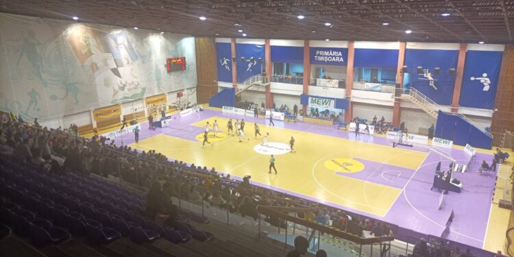 Învinsă, a patra oară consecutiv în campionat, echipa de baschet a S.C.M. Timișoara încheie anul pe locul 6 în Grupa A