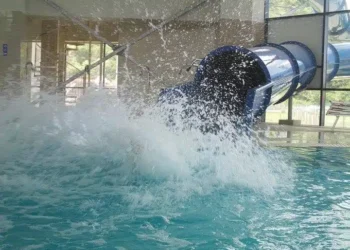 Peste 120.000 de persoane au ales să se relaxeze la complexul acvatic din Deva, în anul 2023