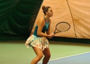 Jucătoarea timișoreancă de tenis Andreea Olariu a devenit campioană națională de iarnă