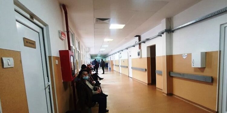 Cât de curate sunt spitalele din Arad? 80% dintre pacienții externați, mulțumiți de curățenia de la Spitalul Județean