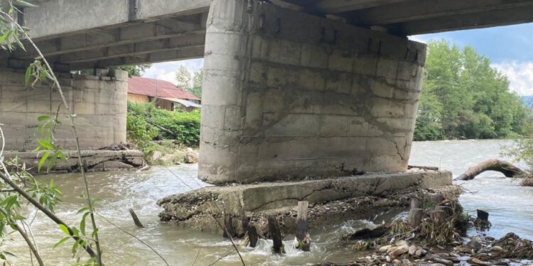 Podul din Slatina Timiș – reabilitat cu peste patru milioane de lei