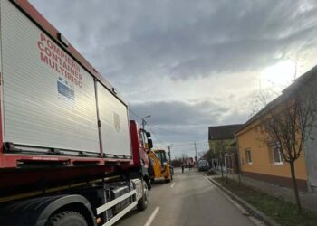 Explozie în zona Fratelia! Șapte persoane,au fost surprinse în locuinţa în care s-a produs incidentul