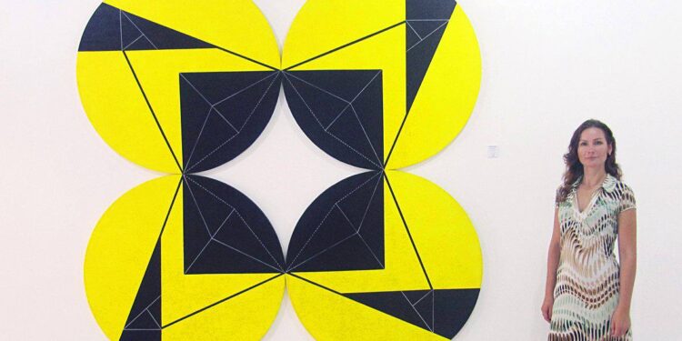 Expoziția „Cerul albastru ne conectează” va fi inaugurată în Galeria „Brăteanu”