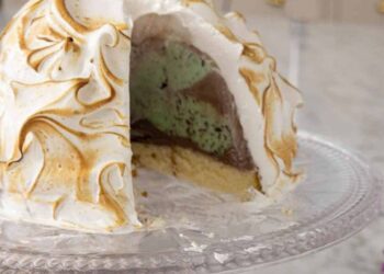 În USA, 1 februarie, „National Baked Alaska Day”