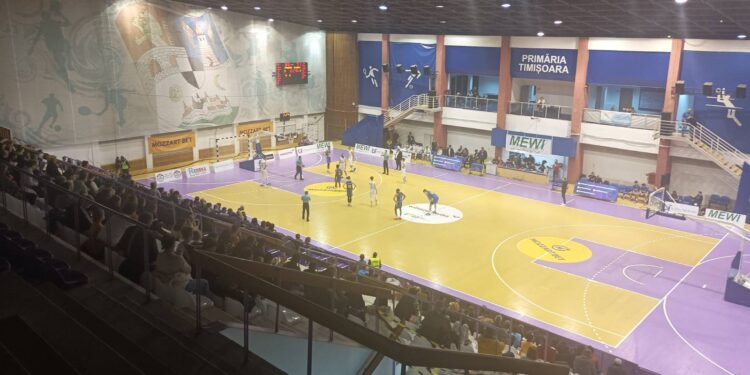 Echipa de baschet a SCM Timișoara a învins CSM Baschet Petrolul Ploiești