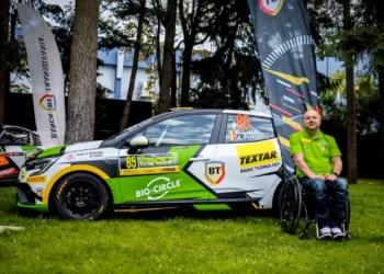 Pilot demn de cartea recordurilor