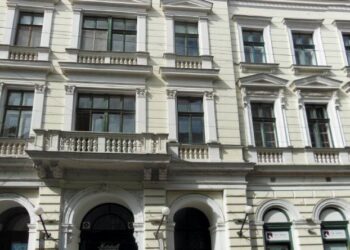 Spectacole de teatru