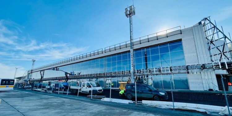 Grindeanu anunță că noul terminal al aeroportului din Timișoara va fi funcțional pe 31 martie