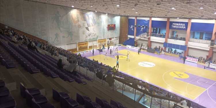 Punct final în faza a doua a campionatului pentru baschetbaliștii de la SCM Timișoara