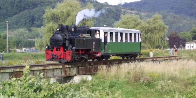 Cu Mocănița prin România. Câte trenuri cu ecartament îngust mai sunt funcționale