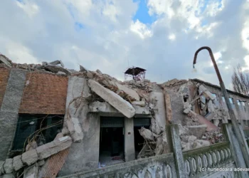 Apusul celei mai mari mine de cărbune din România. „Furăm de aici ce apucăm, că oricum va dispărea“