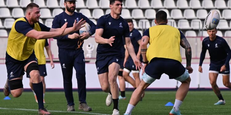 Marius Simionescu, două eseuri pentru România, din cinci, dar „stejarii” au pierdut medaliile de bronz