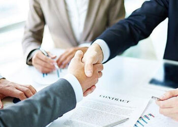 Specialiștii, greu de recrutat