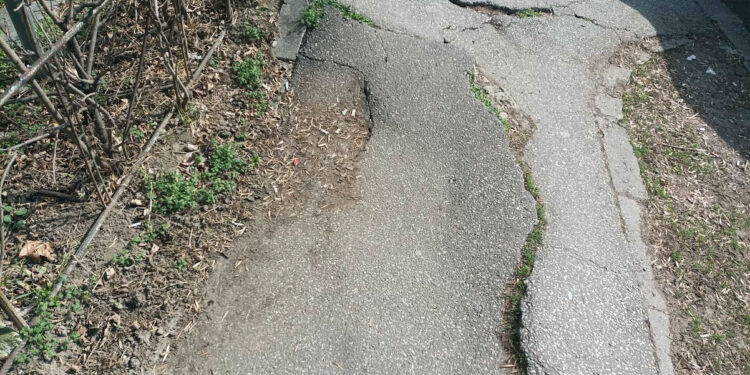 Fritz, fă trotuarul!