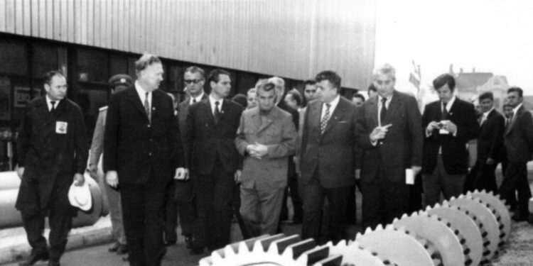 Greaua moștenire a economiei planificate (II)