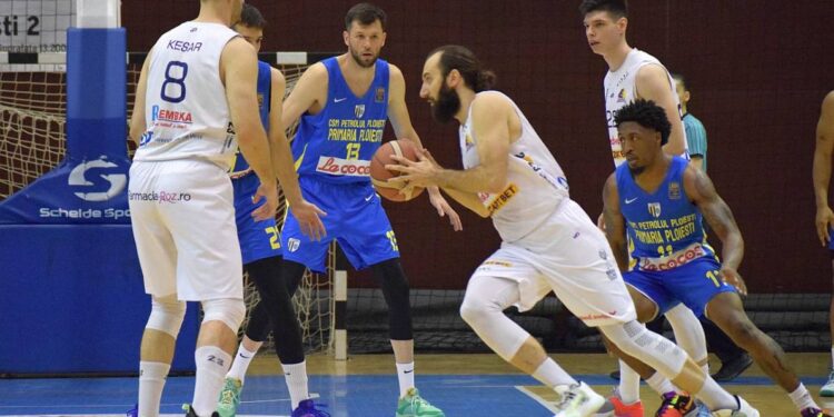 „Leii” din Banat au încheiat cu un succes decisiv turul I, play-out