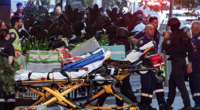 Tragedie la Sydney: cinci morți într-o înjunghiere în masă la un centru comercial