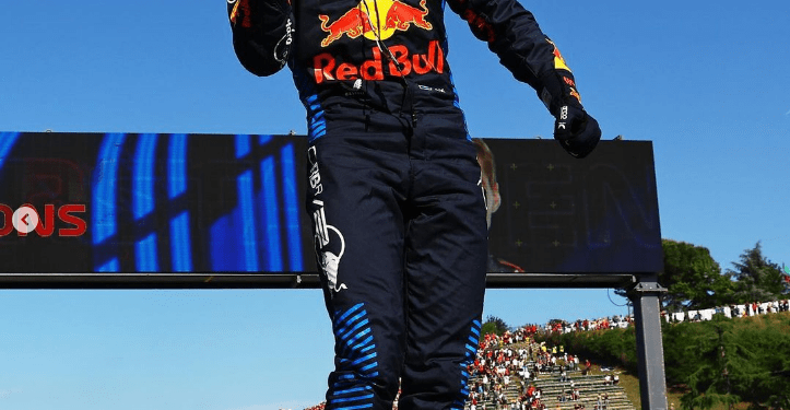 Max Verstappen câștigă Marele Premiu al Emiliei Romagna într-o cursă plină de suspans