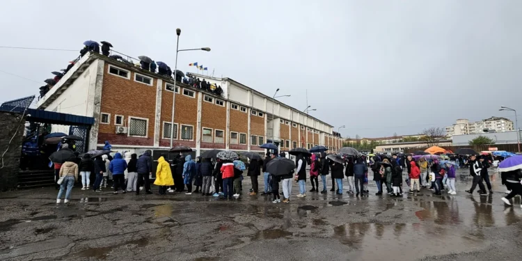 Paradoxul Corvinul Hunedoara, finalistă a Cupei României. Performanță în stadionul de lumea a treia