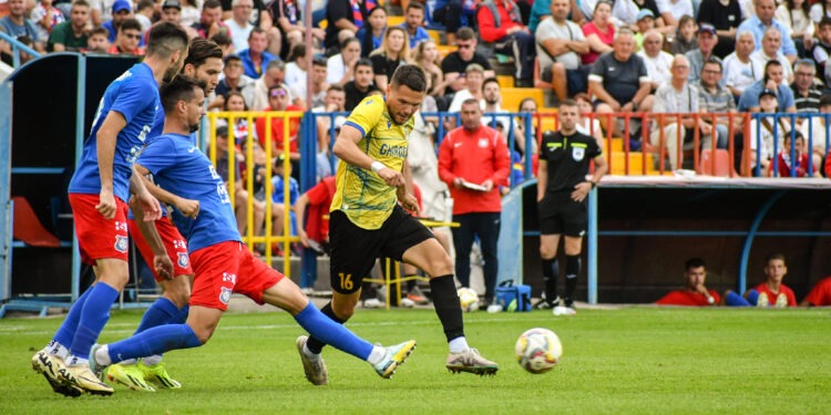 La capătul celor două manșe ale finalei de promovare în Liga 2, CSC Ghiroda și Giarmata Vii pierde dramatic dreptul de a juca în cel de-al doilea eșalon de fotbal al României