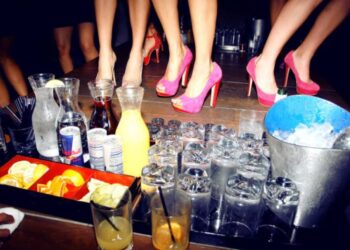 Cluburile și ruina personală