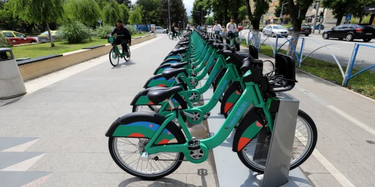 Hunedoara este primul oraș din județul Hunedoara unde a intrat în funcțiune un sistem de închiriere a bicicletelor pentru plimbări urbane