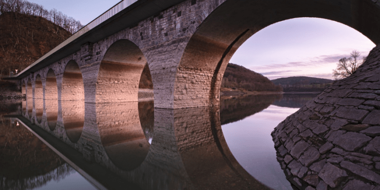 Un pod de 85 de ani din Timiș va fi demolat