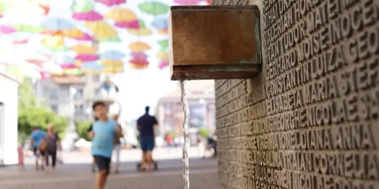 Caniculă și vijelii în vestul țării. Noi avertizări meteo