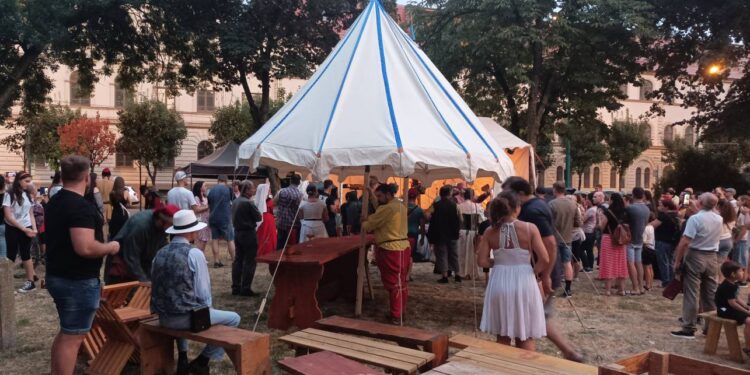 Spectacol incendiar la finalul celei de-a doua zile a Festivalului Medieval