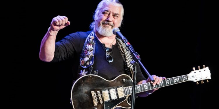 Nicu Covaci, tratamentul postoperatoriu nefinalizat din cauza complicațiilor