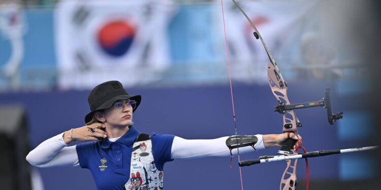 În proba de tir cu arcul, la Jocurile Olimpice, Mădălina Amăistroaie a încheiat pe locul 9