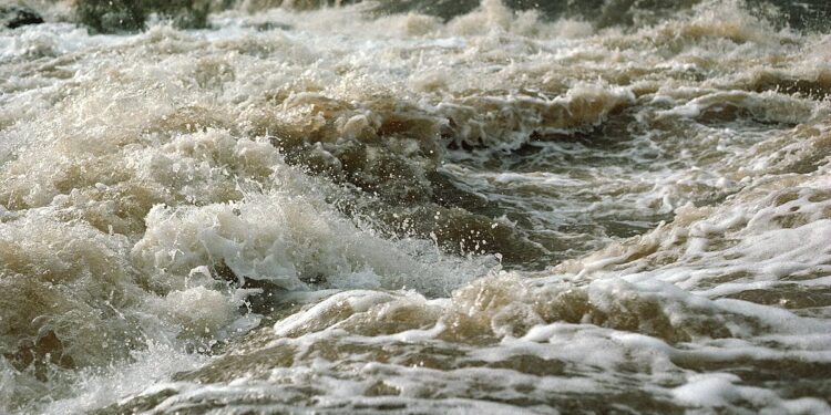 Pericol de inundatii în Banat și Crișana