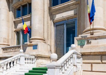 CCR sabotează democrația