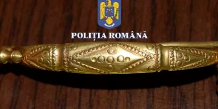 O broșă din aur din patrimoniul cultural scoasă la vânzare