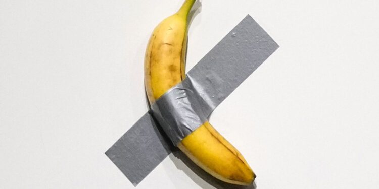 Banana vândută cu peste 6 milioane de dolari