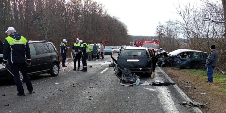 Accident în lanț pe DN 68A