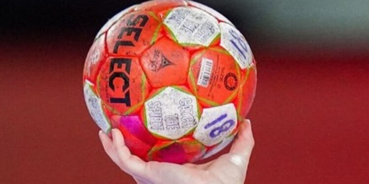 Semifinalele de Europeanului de Handbal Feminin