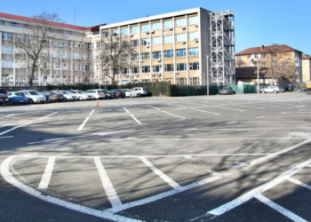 Fără locuri rezervate