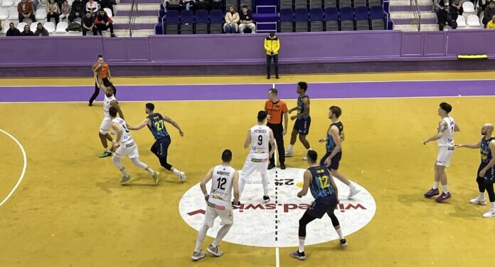 SCM Timișoara câștigă și se apropie de play-off