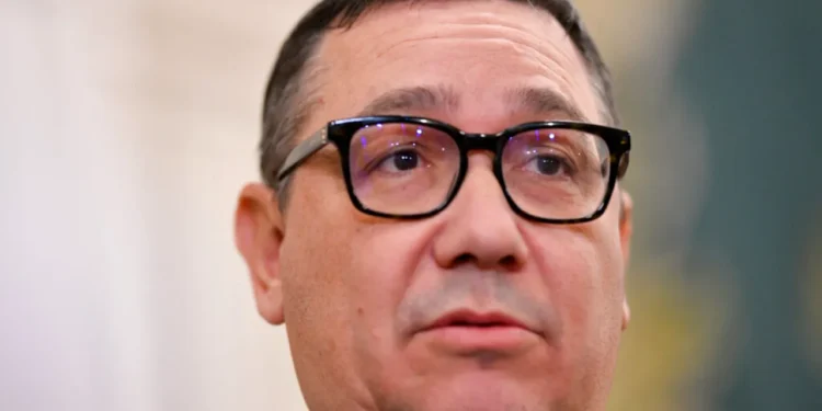 Victor Ponta încolțit