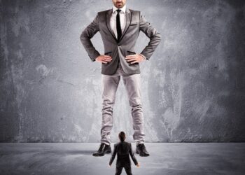 ,,NU SUNTEM ROBOȚI!”