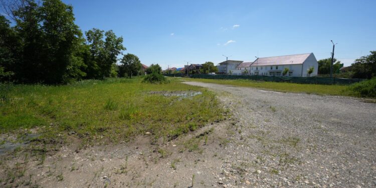 Terenuri de sport, loc de joacă și spațiu de relaxare pe Bogdăneștilor