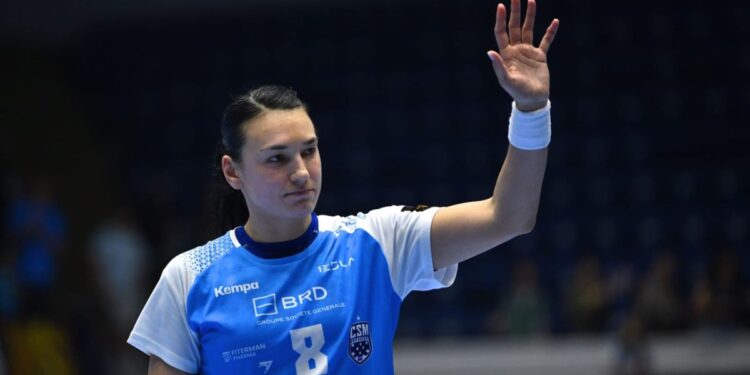 Cristina Neagu s-a retras din handbal cu lacrimi și aplauze