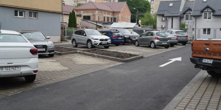 Prima parcare amenajată în acest an de Primăria Municipiului