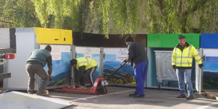 Containerele inteligente ocupă inutil parcările timișorenilor