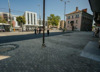 Lucrările la piațeta din fața Gării de Nord s-au încheiat