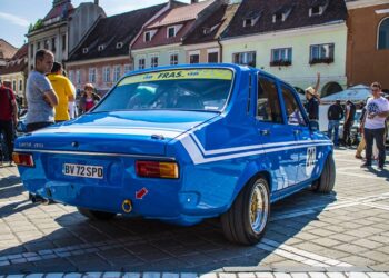 Întâlnire Dacia Clasic la Deva